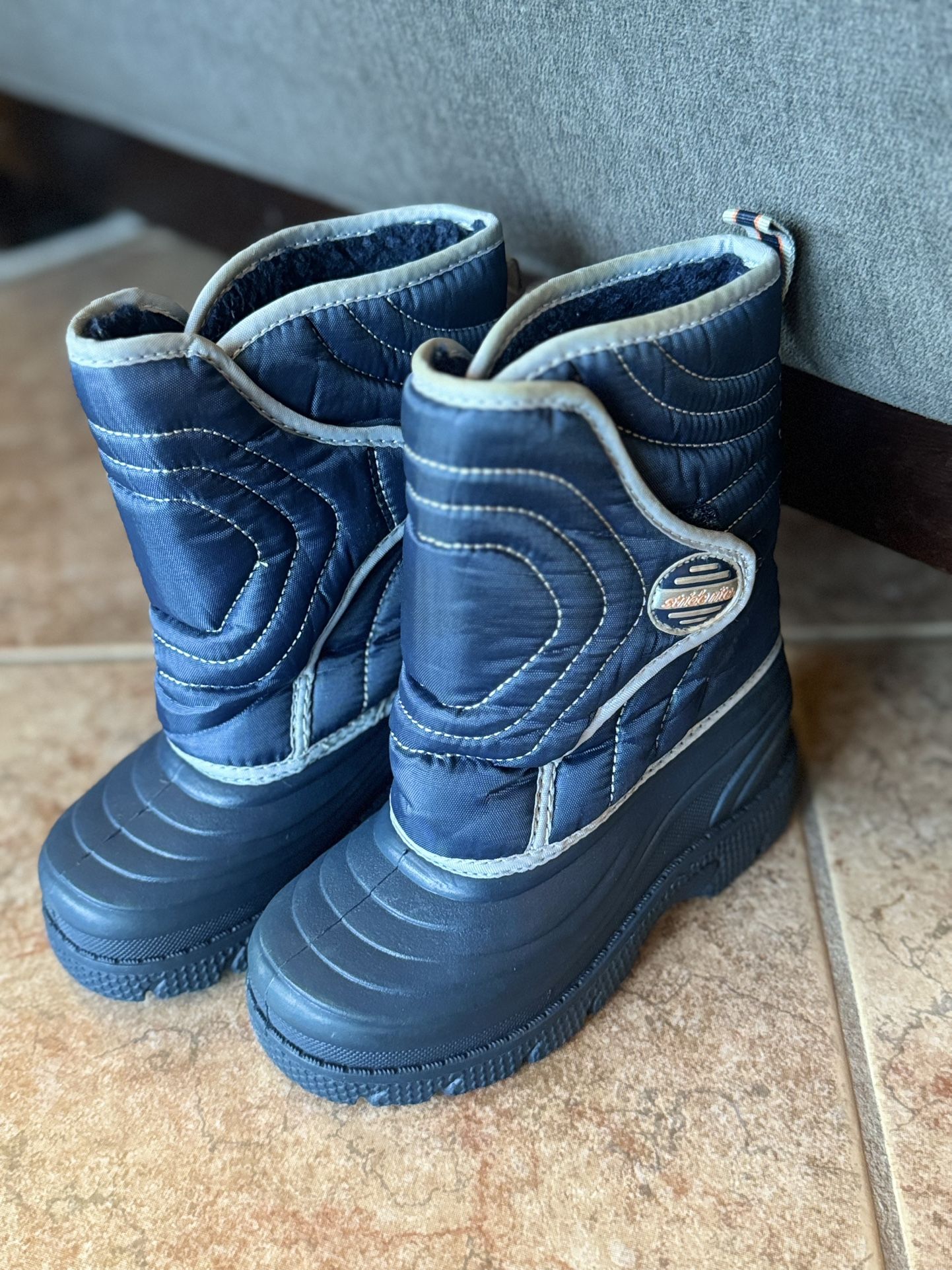 Snow Boots, Kids Size 12