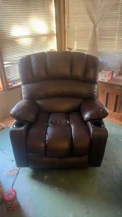 Brown Faux Leather Recliner Chair with Cup Holders massagerbuilt in also