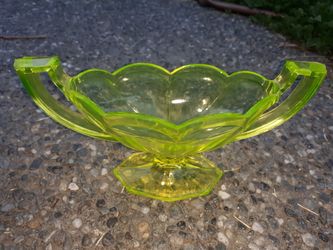Vaseline glass dish vintage fluorescent black light candy dish antique