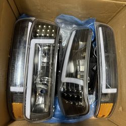 99-02  Silverado And 00-06 Tahoe And Suburban Tahoes LED Headlight 