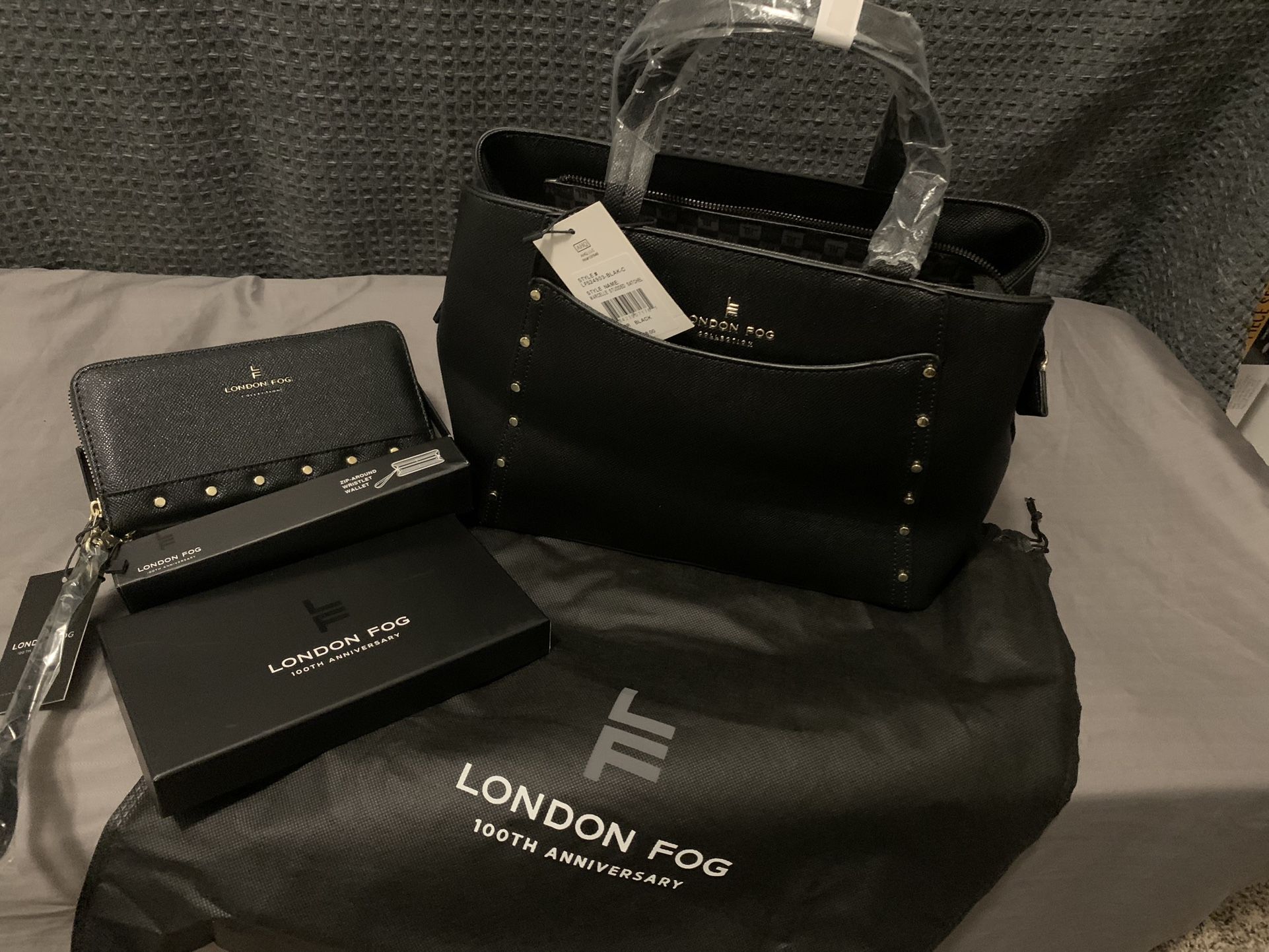 London Fog Handbag & Wallet Set