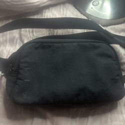 lululemon bag