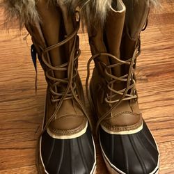 Nwt Womens 9.5 Tall Waterproof Boots
