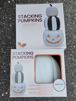 Stackable Pumpkins 