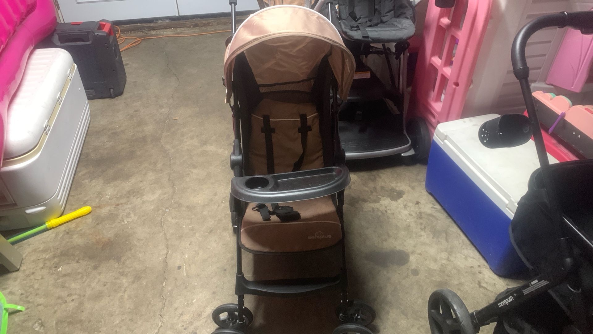 stroller