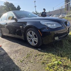 2010 BMW 528i