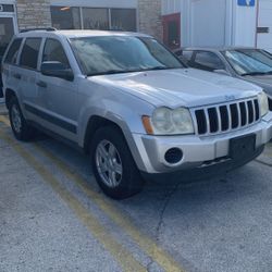 2005 Jeep Grand Cherokee 