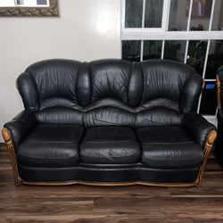 Vintage Style Black Leather Set