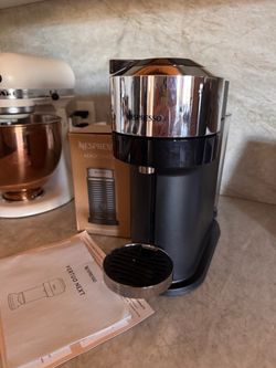 Nespresso Vertuo Next + Aeroccino Milk Frother – Like New