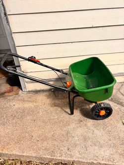 Scott’s turf builder