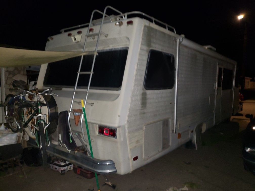 1985 Pace Arrow 30 Foot Motorhome for Sale in Costa Mesa, CA OfferUp