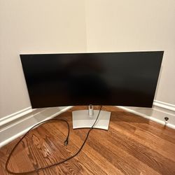 Dell UltraSharp U3821DW 38" 3840x1600 60Hz 21:9 Curved USB-C Hub IPS LED Monitor