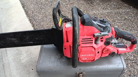 Craftsman Chsinsaw 18 In. Fires Right Up