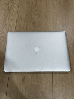 MacBook Pro 15in Mid 2014 Silver 16GB Ram 512G Storage