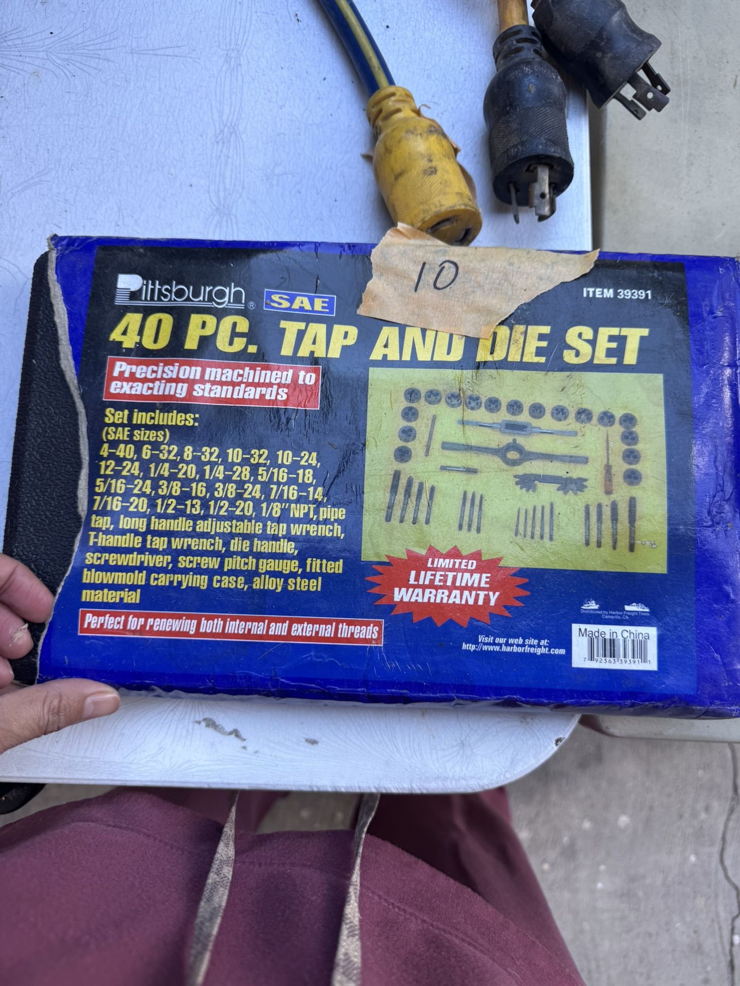 Tap And Die Set