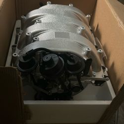 I take Manifold Mercedes Benz 2006,2019 