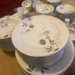 Estate Sale- Vintage Dishes-Caterers/wedding Planner Delight 