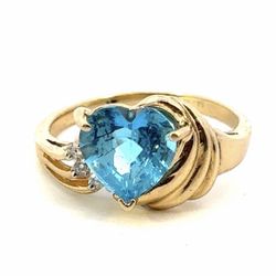 Woman’s Ladies 14k Yellow Gold Blue Heart Shaped Stone Ring Size 8 GP3125551