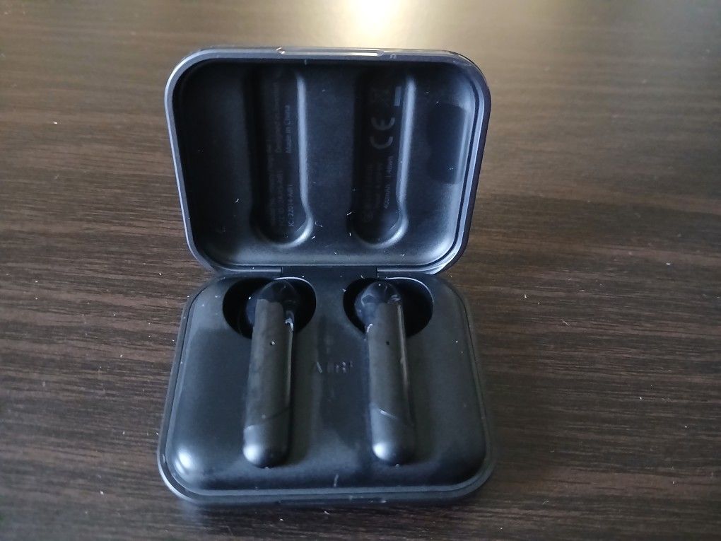 Cheap Earbuds