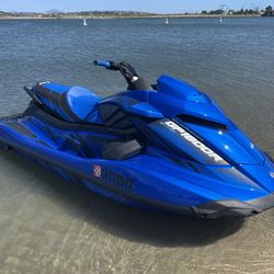 Luxury Jet Skis 