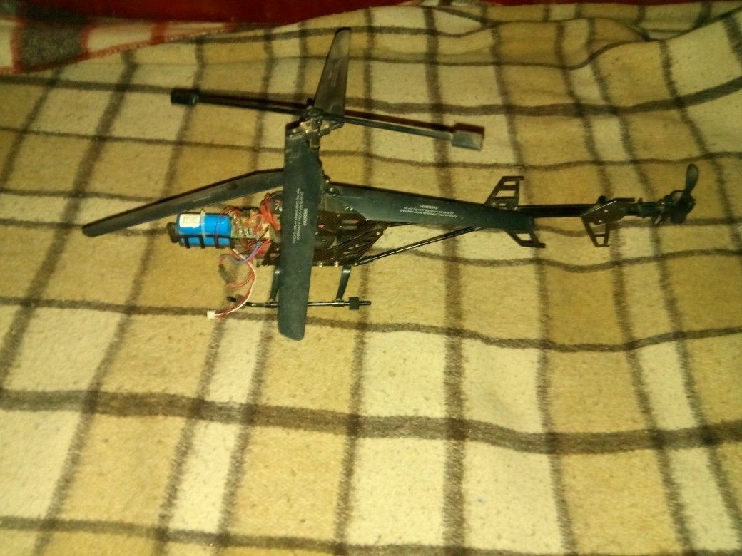 Helicopter,no remote.$20