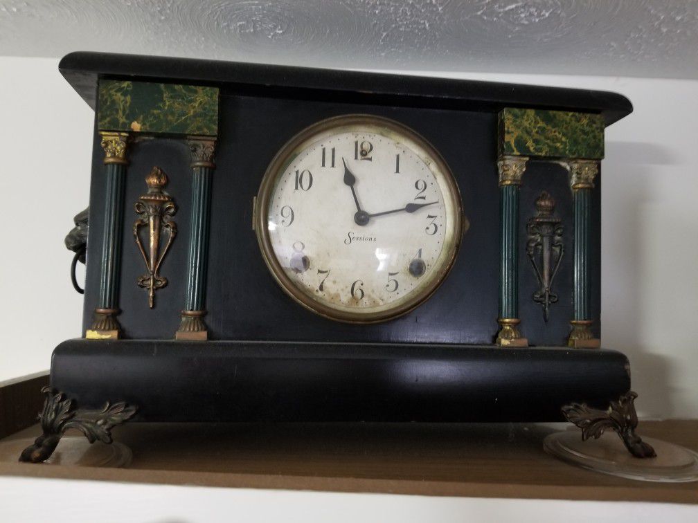 Antique mantle clock the name of it is sessions