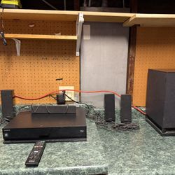 Sony Cd/ DVD Sorround System