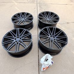 22’s Staggered Rims For Sale