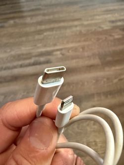 Apple USB-C to Lightning Cable