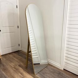 Stand up Mirror