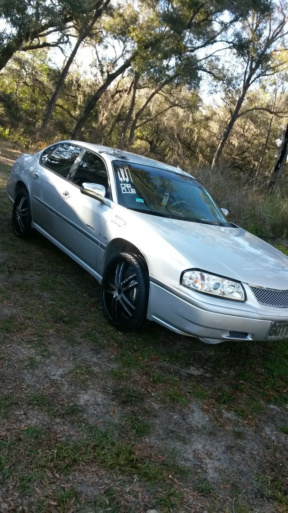 2003 chevy impala 2 12 kickers 22 inch rims 7 inch tv screen