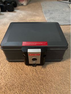 First alert fireproof safe