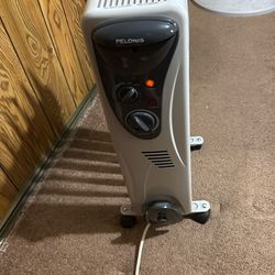 Pelonis Oil Heater