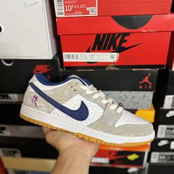 DS Nike SB Dunk Low Rayssa Leal size 10