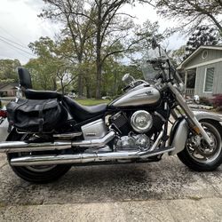 2004 Yamaha V-Star 1100