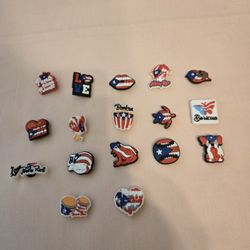 Crocs Pins Puerto Rico 