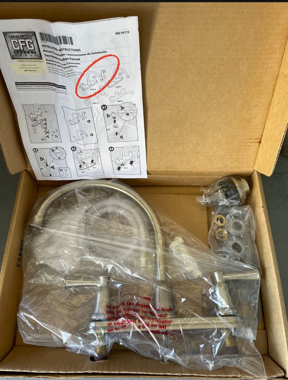 New Stainless Moen Kitchen Faucet w/Sprayer