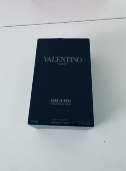 Valentino uomo born in Roma