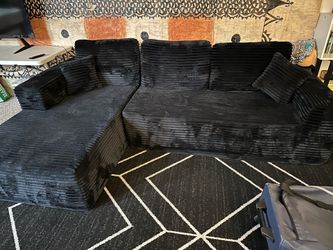 Sectional couch