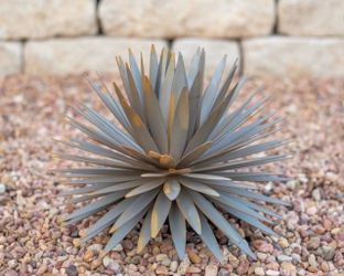 Yucca Sculpture by Desert Steel