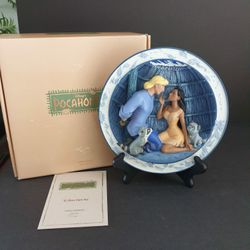 Disney animated classics Pocahontas 3D Collectible Plate " If I Never Knew You "