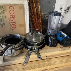 Pots/pans/blender/croc Pot.  $50 ALL