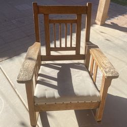 Solid Wood Rocking Chair
