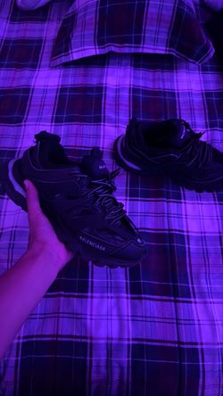 Balenciaga track led