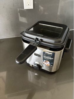 Bella Pro Series 1.6 Qt Deep Fryer – $10