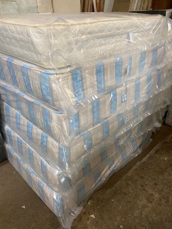 Full mattress