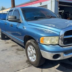 2003 Dodge Ram 2500 Quad Cab SLT