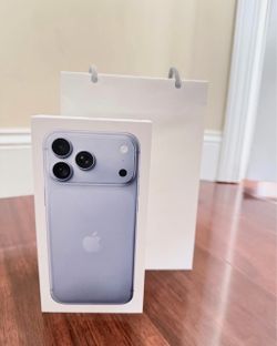 iPhone 18 Prom ax  512 GB (Locked)