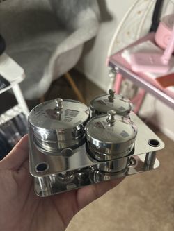 Acrylic Powder Holder 