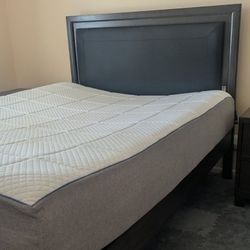 Twin XL Bed With Mattress